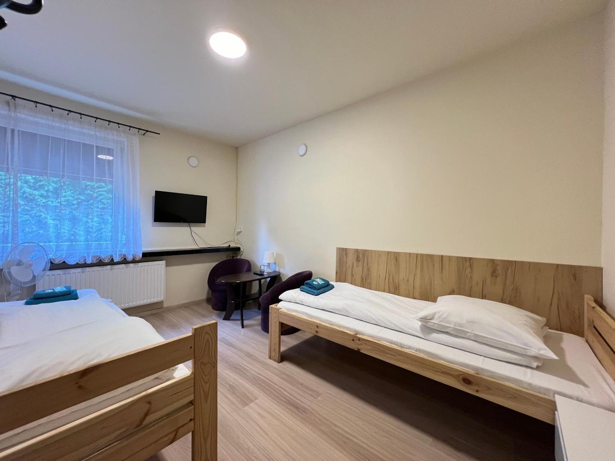 Etna - Hostel -Noclegi Rzeszów Extérieur photo
